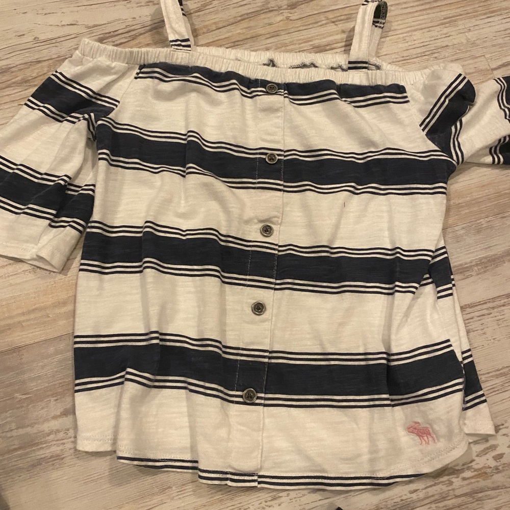 Shirt Bundle - Picture 4 of 5